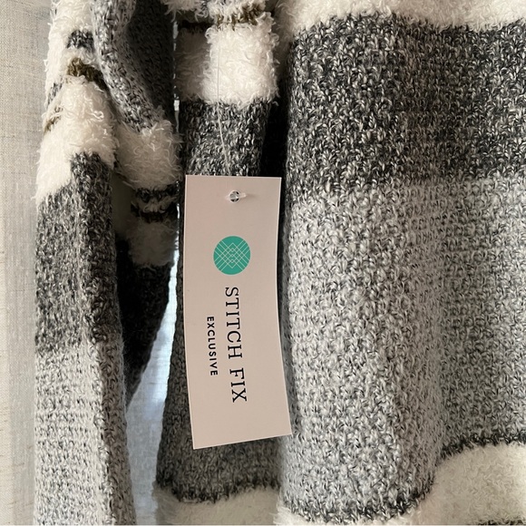 Pink Clover Millicent Cardigan - Picture 7 of 9